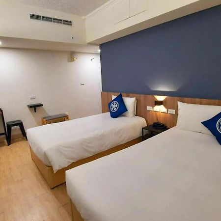 Holo Hotel Tajnan Kültér fotó