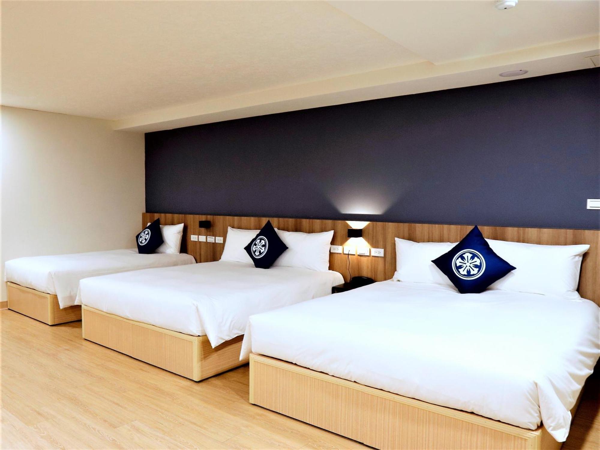 Holo Hotel Tajnan Kültér fotó